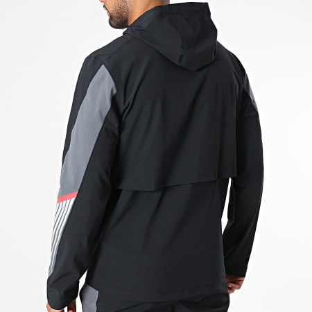 Under Armour - UA Velociti Storm 6005900 6005899 Zwart trainingspak